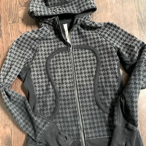 LULULEMON CHECKERED OMBRÉ SCUBA II HOODIE (RARE)